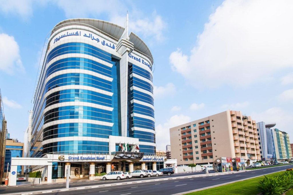Дубай: Grand Excelsior Hotel Bur Dubai