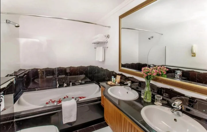 Дубай: Grand Excelsior Hotel Bur Dubai