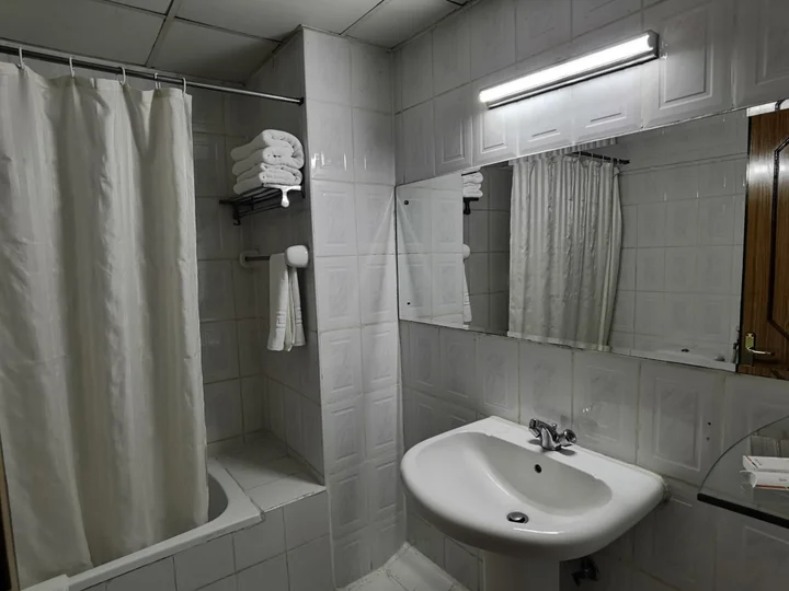 Дубай: Fortune Karama Hotel