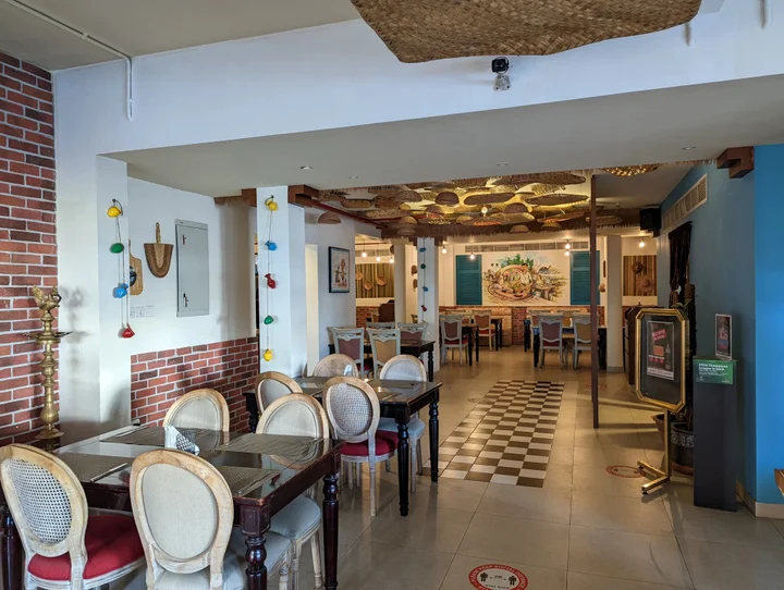 Дубай: Fortune Karama Hotel