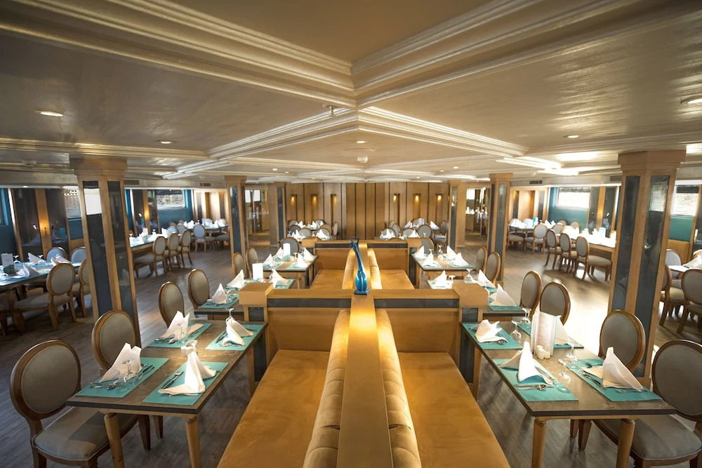 Луксор: SUNRISE Semiramis II Cruise