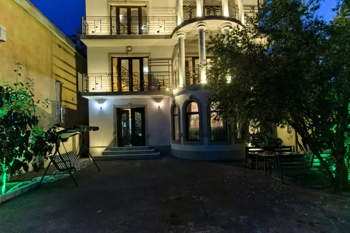 Тбилиси: Hotel Villa Victoria