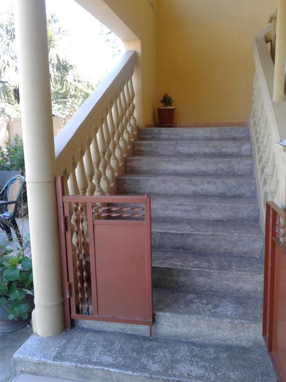 Батуми: Gonio House