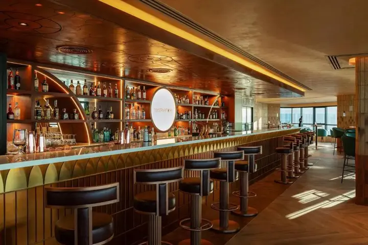 Дубай: Dubai Marriott Harbour Hotel & Suites