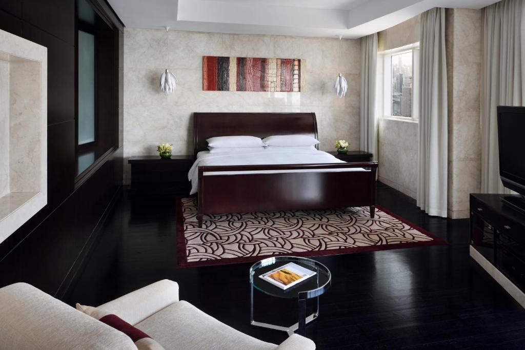 Дубай: Dubai Marriott Harbour Hotel & Suites