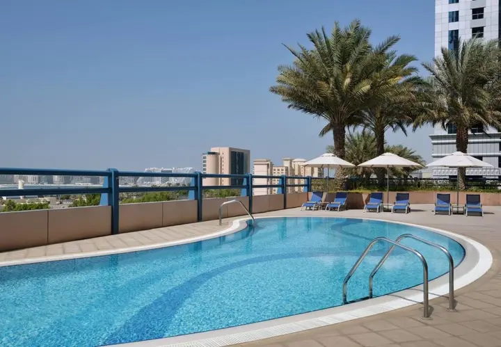 Дубай: Dubai Marriott Harbour Hotel & Suites