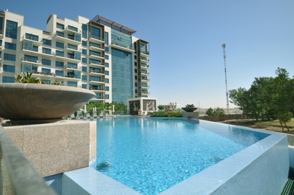 Дубай: Amazing Two bedroom in Panorama - The Greens