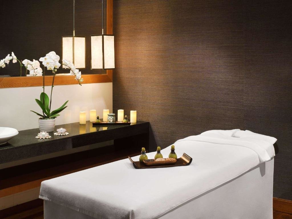 Дубай: Mövenpick Hotel Jumeirah Beach