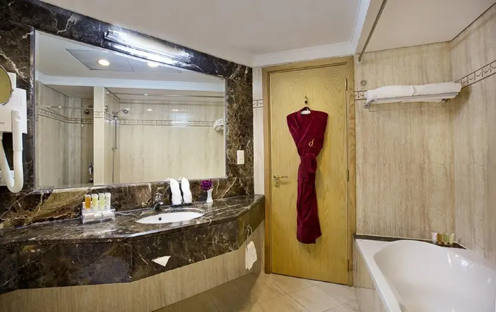 Дубай: City Seasons Hotel Dubai Airport