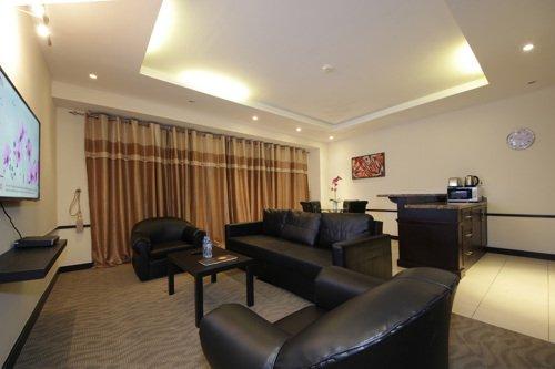 Дубай: Beautiful 1BHK in BURJ Residence 4 - 205