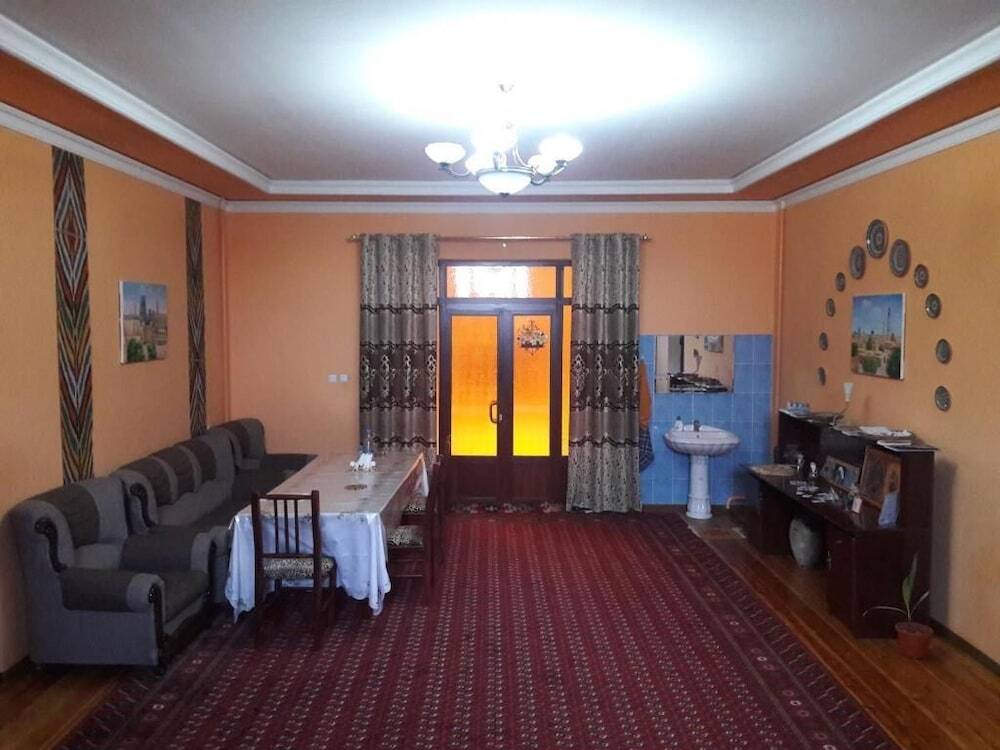 Хива: Hostel Laliopa