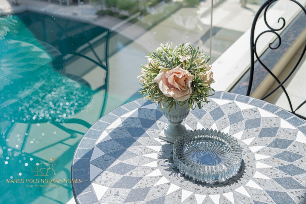 Дубай: Апартаменты Marco Polo - Wonderful Apt With Beautiful full Lake Views