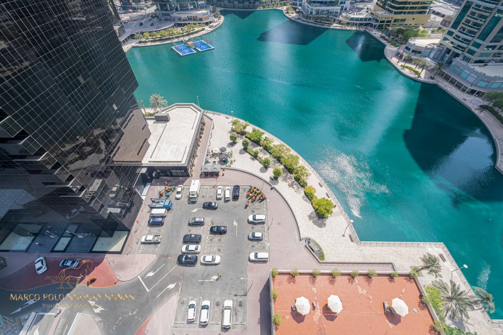 Дубай: Апартаменты Marco Polo - Wonderful Apt With Beautiful full Lake Views