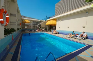 Абу-Даби: Отель Copthorne Downtown Abu Dhabi
