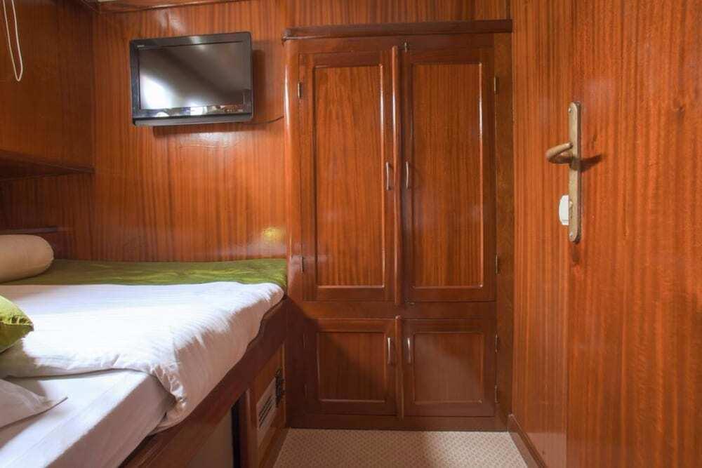 Северный атолл Мале: Dream Voyager Yacht