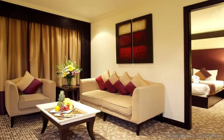 Дубай: Отель Carlton Tower Hotel