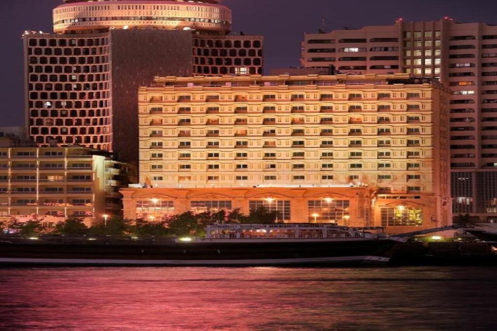 Дубай: Отель Carlton Tower Hotel