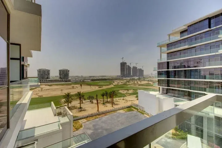 Дубай: DHH - Damac Hills-Golf Vista-Akoya