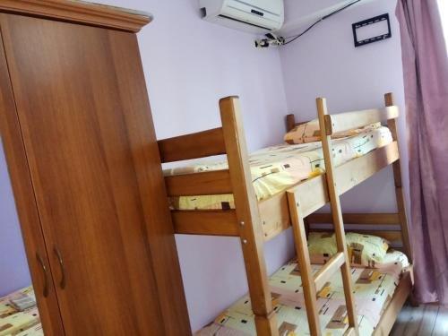 Уреки: 4Villa Magnetic Sands