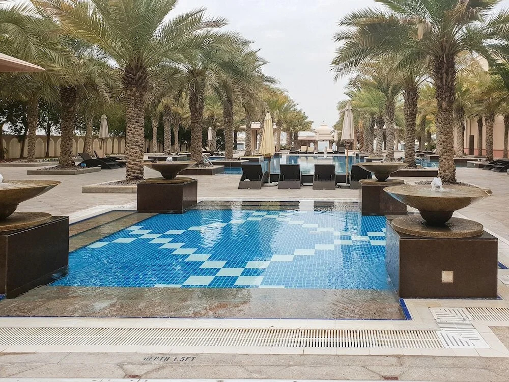 Дубай: OYO Home 161 Taj Grandeur 1 BHK Apartment Palm