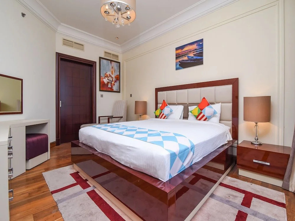 Дубай: OYO Home 161 Taj Grandeur 1 BHK Apartment Palm