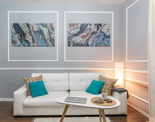 Минск: Апартаменты InterLoft 3 Old Town Free Parking Wi-Fi 100/50 Smart TV