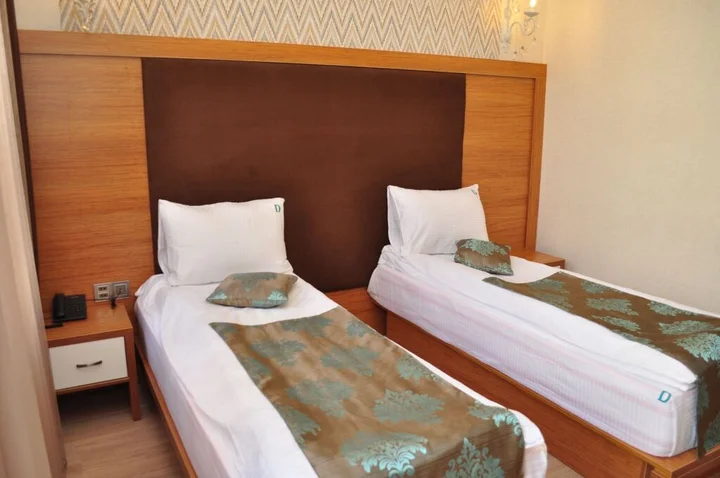 Баку: Drop Inn Baku
