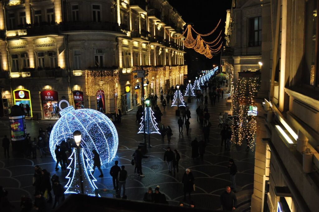 Баку: Drop Inn Baku