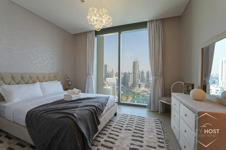 Дубай: Apartments 52|42 - 3BR Dubai Marina Sea View - K2902