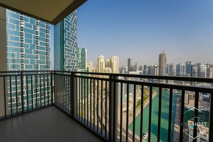 Дубай: Apartments 52|42 - 3BR Dubai Marina Sea View - K2902