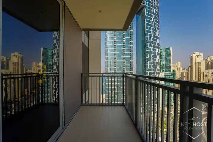 Дубай: Apartments 52|42 - 3BR Dubai Marina Sea View - K2902