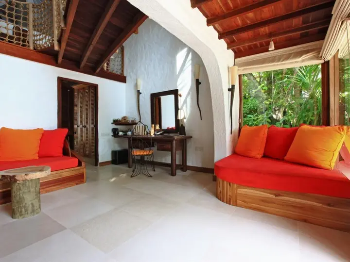 Атолл Баа: Soneva Fushi