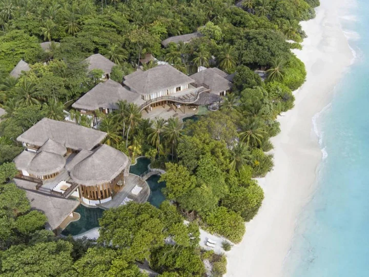 Атолл Баа: Soneva Fushi