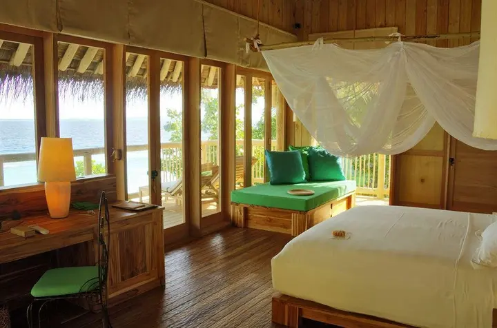 Атолл Баа: Soneva Fushi