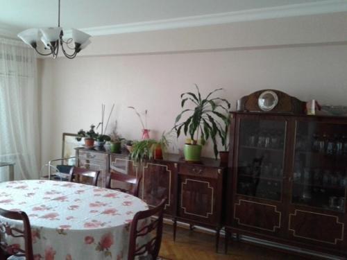 Баку: Apartment on Gadzhibekova 27