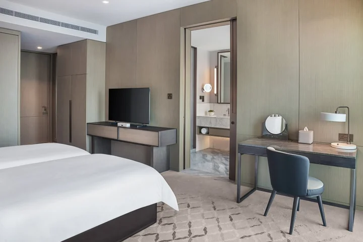 Дубай: Address Grand Creek Harbour Hotel