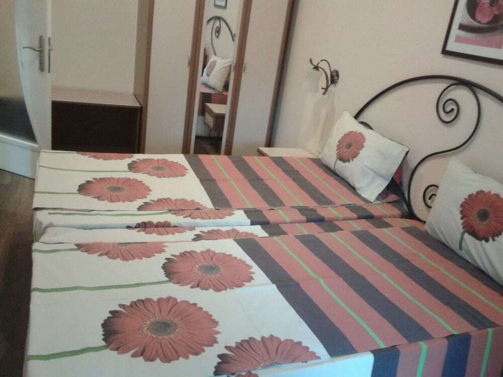 Губа: Отель Holiday Village