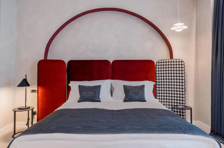 Тбилиси: Monograph Hotel