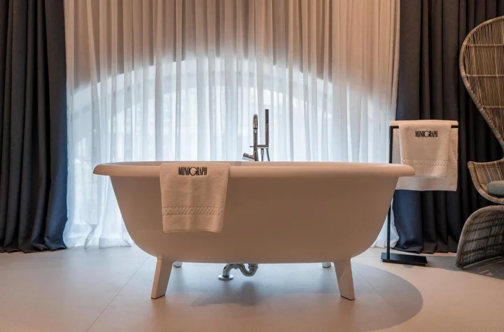Тбилиси: Monograph Hotel