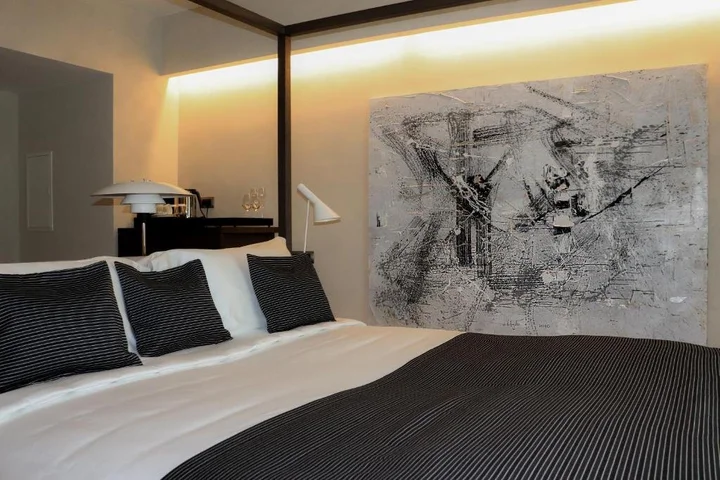 Тбилиси: Monograph Hotel