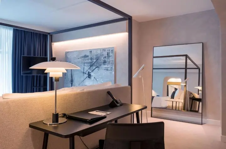 Тбилиси: Monograph Hotel