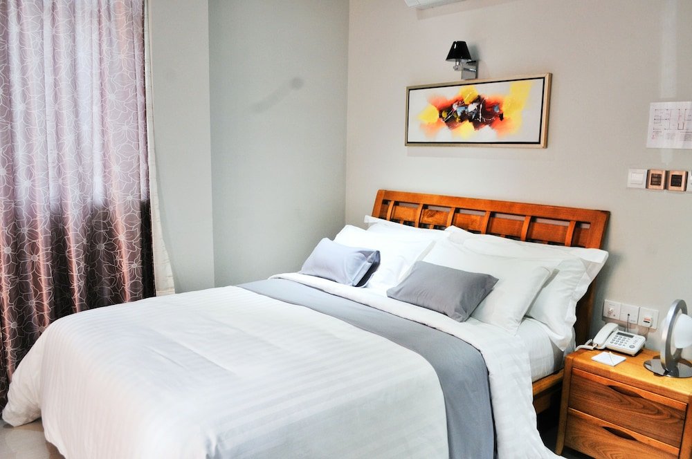 Северный атолл Мале: Airport Comfort Inn Premium