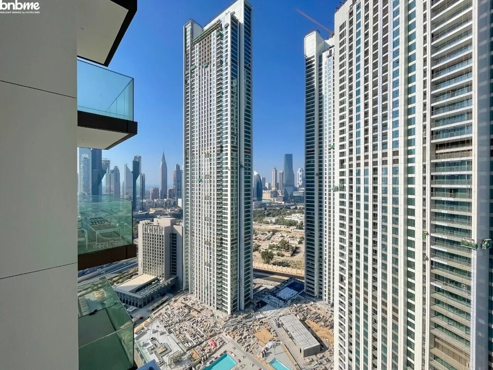 Дубай: Skyscrapper Connected to DM by Bnbmehomes