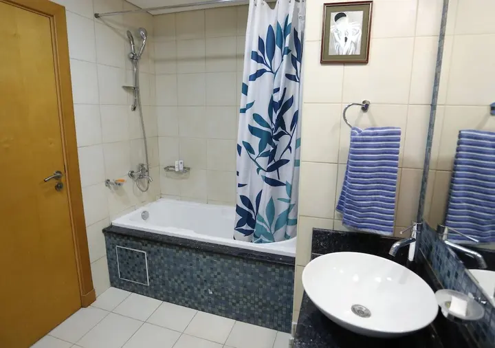 Дубай: Holiday home - Al Anbara 12