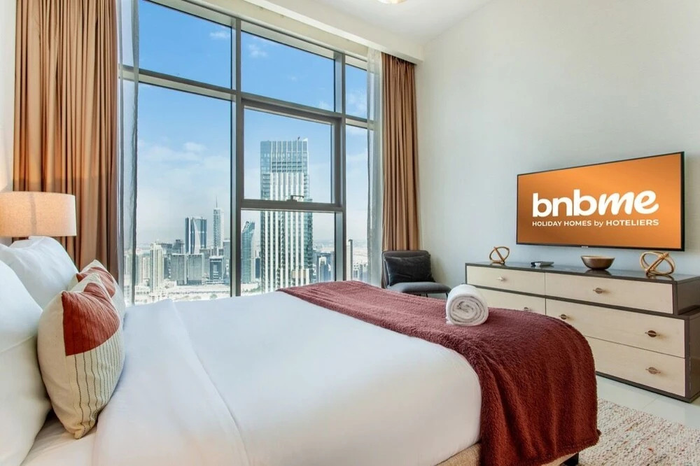 Дубай: Family Home Nearby Burjkhalifa With lux Furnishing
