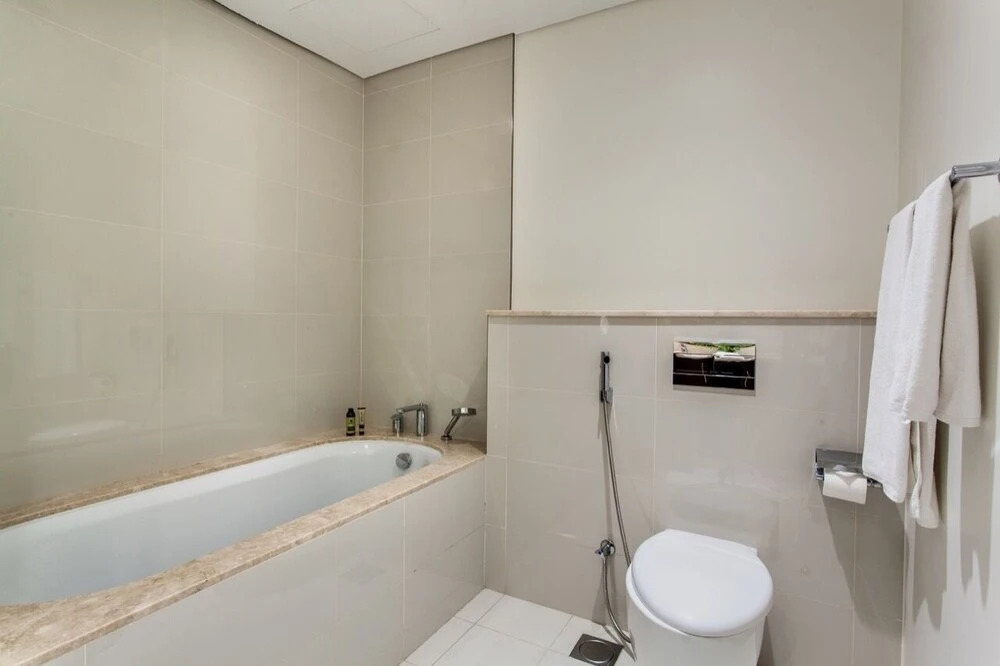 Дубай: Family Home Nearby Burjkhalifa With lux Furnishing