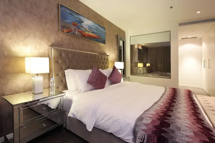 Дубай: 1 Bedroom Apartment in D1 Tower