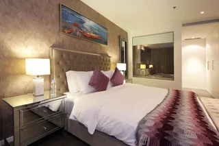 Дубай: 1 Bedroom Apartment in D1 Tower