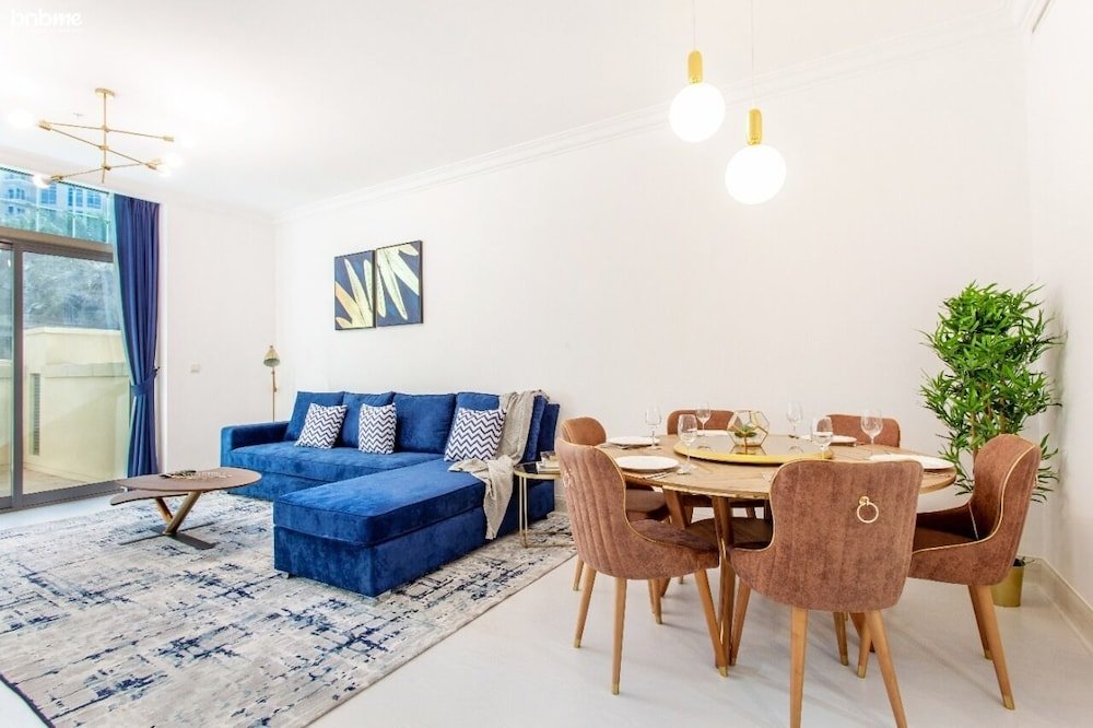 Дубай: Pvt Jacuzzi Tub Groundfloor 2 Bed Bnbme Homes