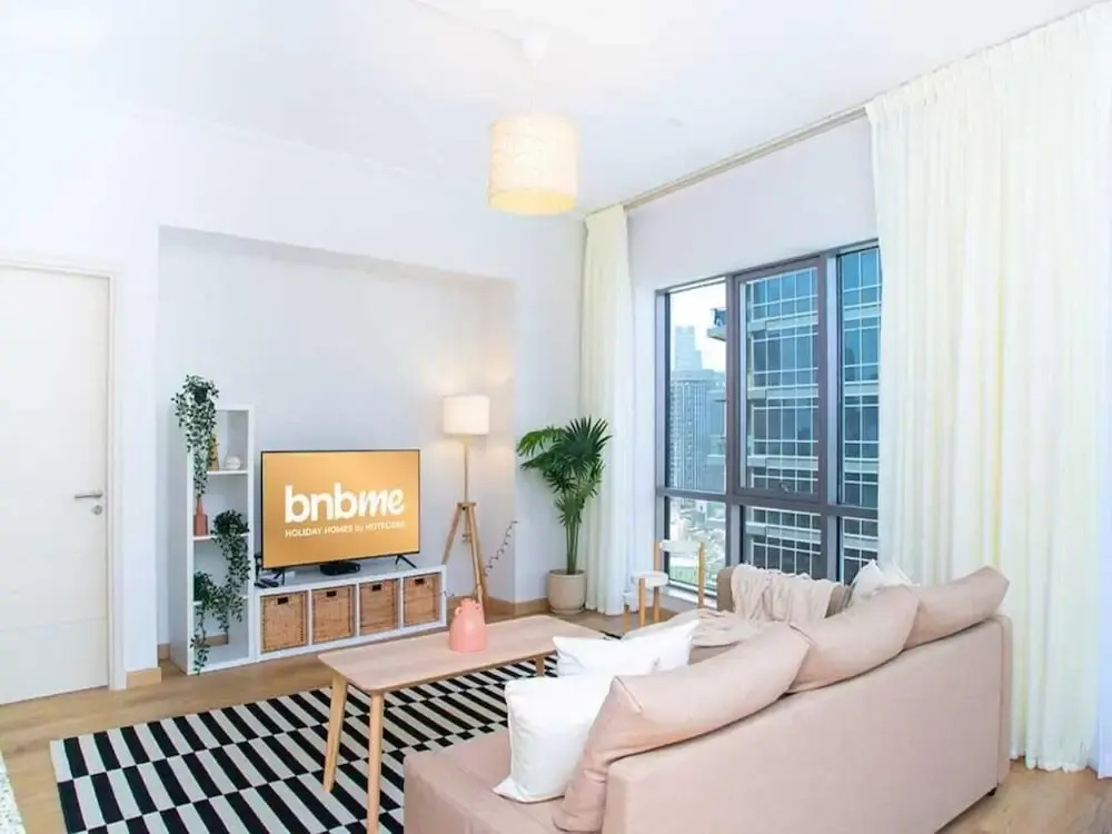 Дубай: Amazing 1BR APT Downtown